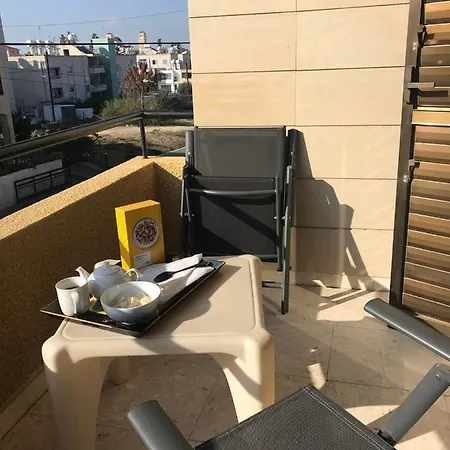 Green Line Hideout * Lefkoşa